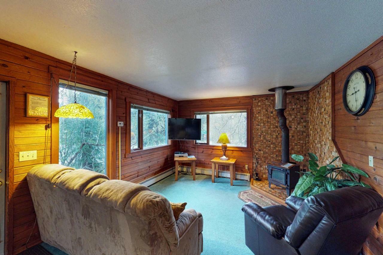 Ferienwohnung Darwin'S Girdwood Exterior foto